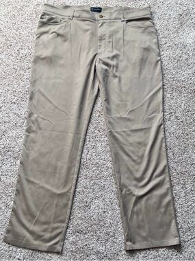 PGA Tour Men's Straight-Leg Golf Pants in Light Khaki Sz 36x30